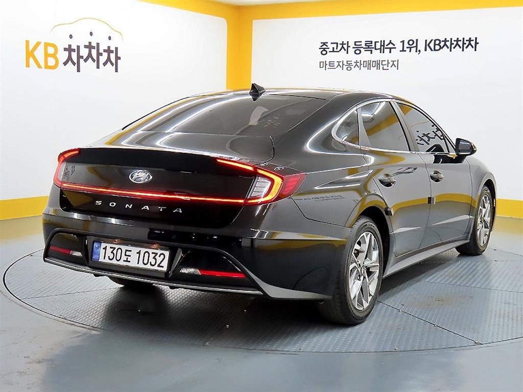현대 쏘나타 쏘나타 (DN8) 2.0 프리미엄 패밀리 이미지 4