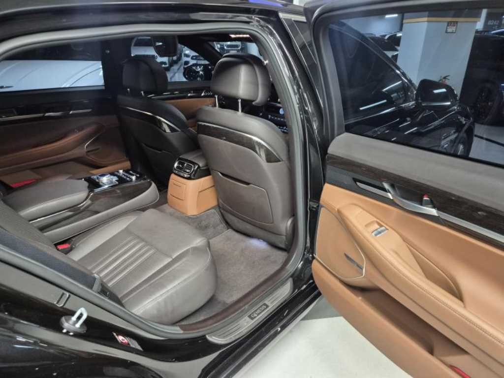 제네시스 G90 3.8 GDI 럭셔리 이미지 12