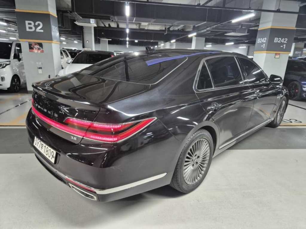 제네시스 G90 3.8 GDI 럭셔리 이미지 3