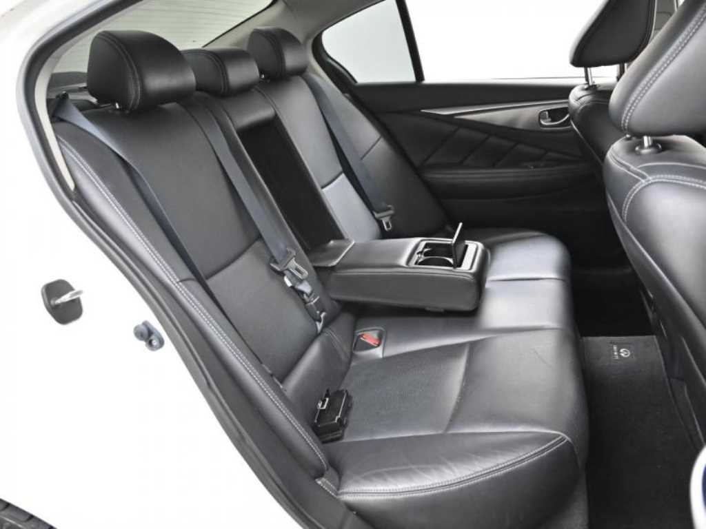 인피니티 Q Q50 2.2D 프리미엄 이미지 12
