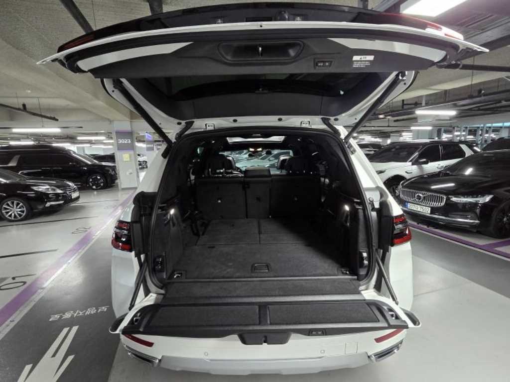 BMW X7 X7 (G07) xDrive 40i 디자인 퓨어 엑셀런스 7인승 이미지 19