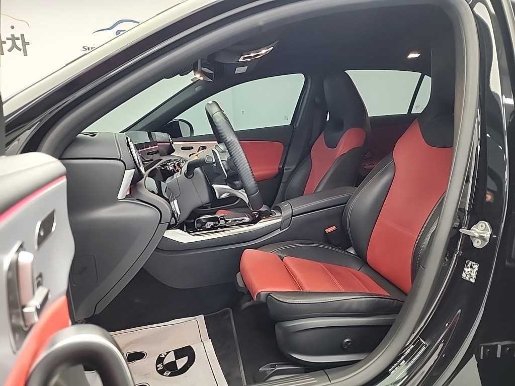 벤츠 A 클래스 A클래스 W177 AMG A45 4MATIC+ 해치백 이미지 11