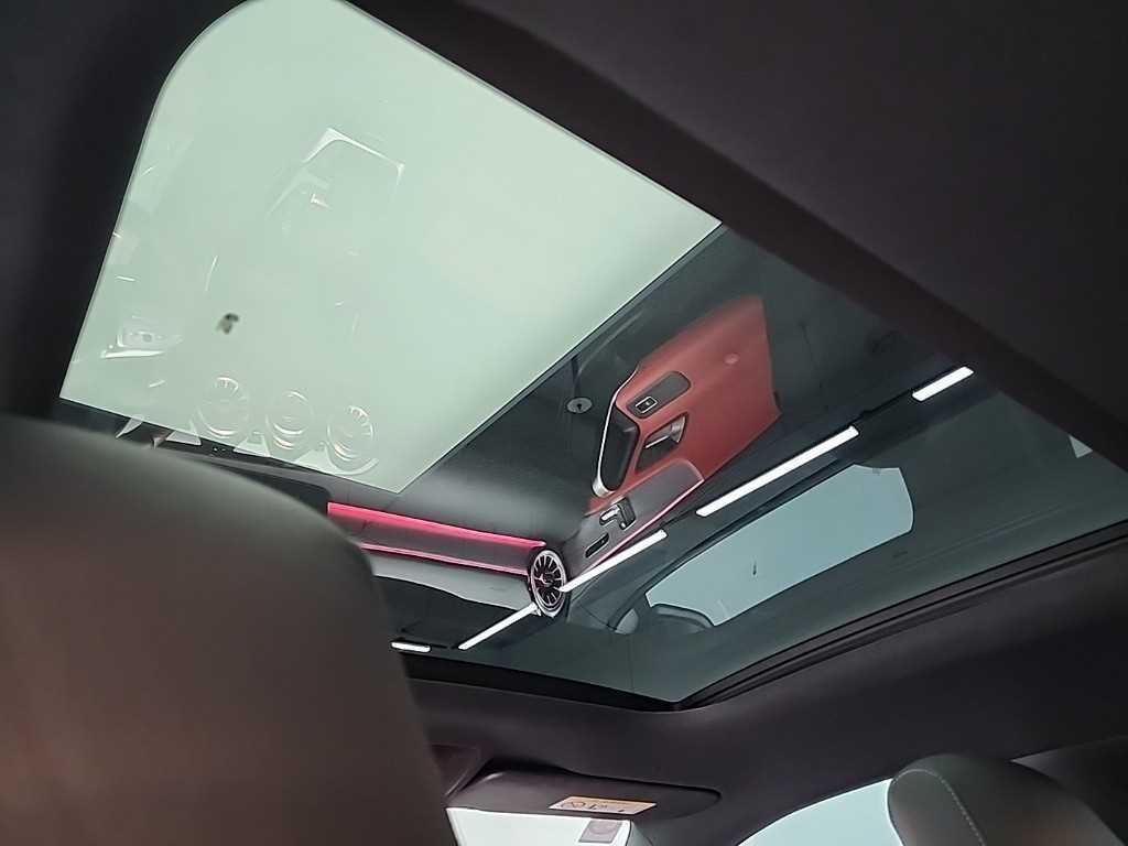 벤츠 A 클래스 A클래스 W177 AMG A45 4MATIC+ 해치백 이미지 13