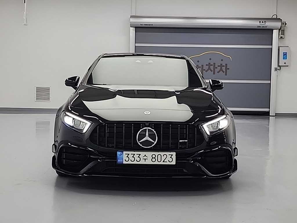 벤츠 A 클래스 A클래스 W177 AMG A45 4MATIC+ 해치백 이미지 2