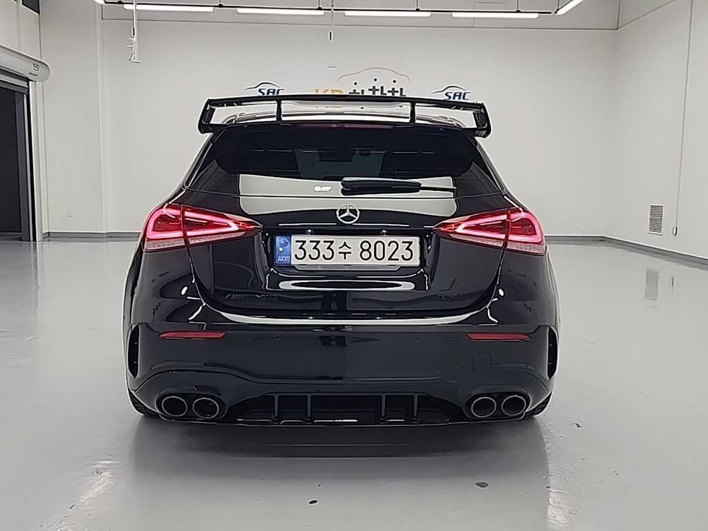 벤츠 A 클래스 A클래스 W177 AMG A45 4MATIC+ 해치백 이미지 3