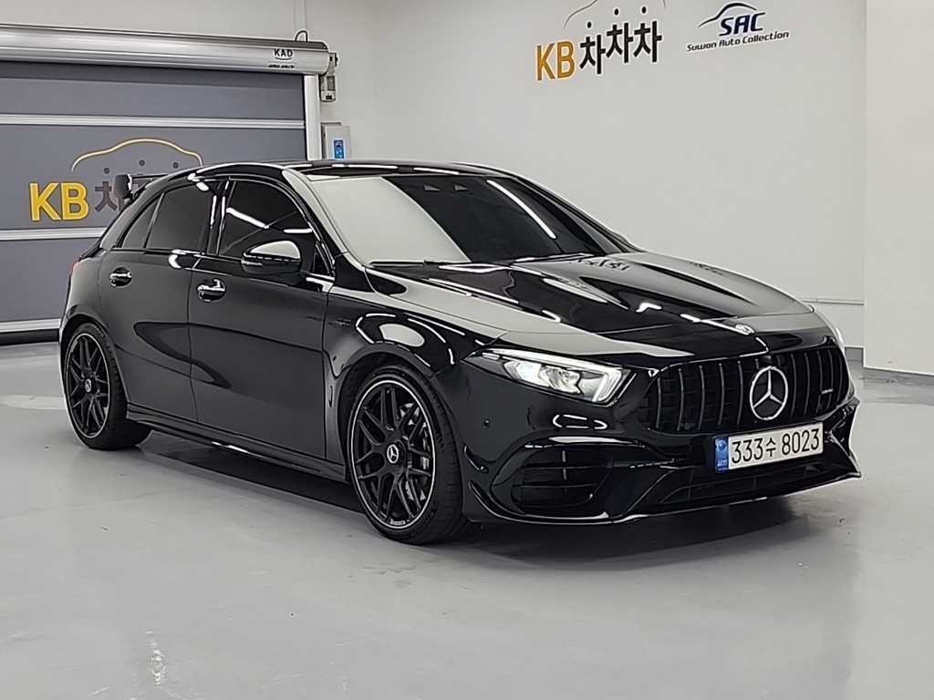 벤츠 A 클래스 A클래스 W177 AMG A45 4MATIC+ 해치백 이미지 4