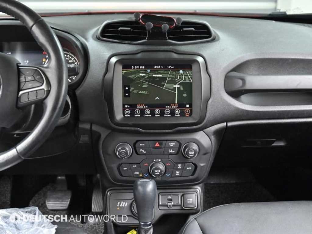 지프 레니게이드 2.4 리미티드 AWD 이미지 14