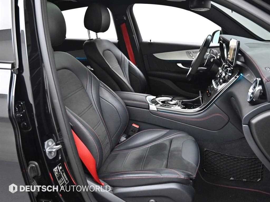 벤츠 GLC 클래스 GLC클래스 X253 AMG GLC 43 4MATIC 쿠페 이미지 10