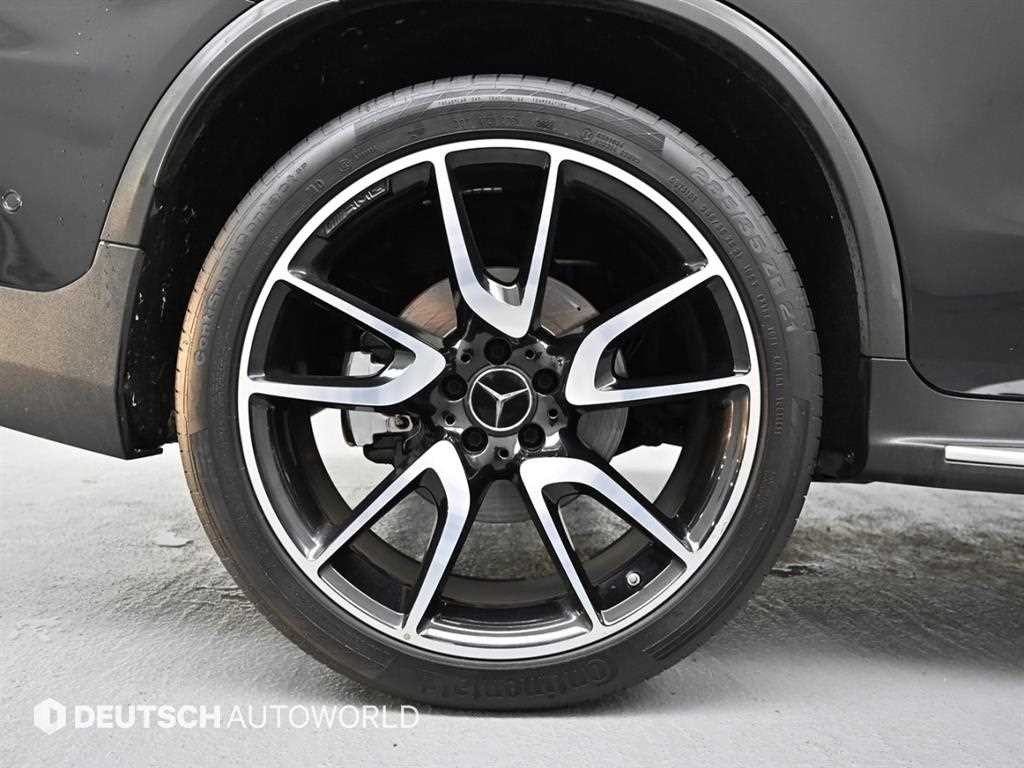 벤츠 GLC 클래스 GLC클래스 X253 AMG GLC 43 4MATIC 쿠페 이미지 5
