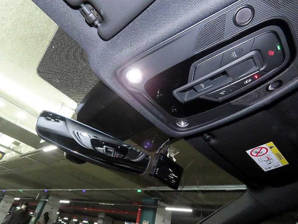 아우디 A4 A4 (B9) 40 TFSI 프리미엄 이미지 15