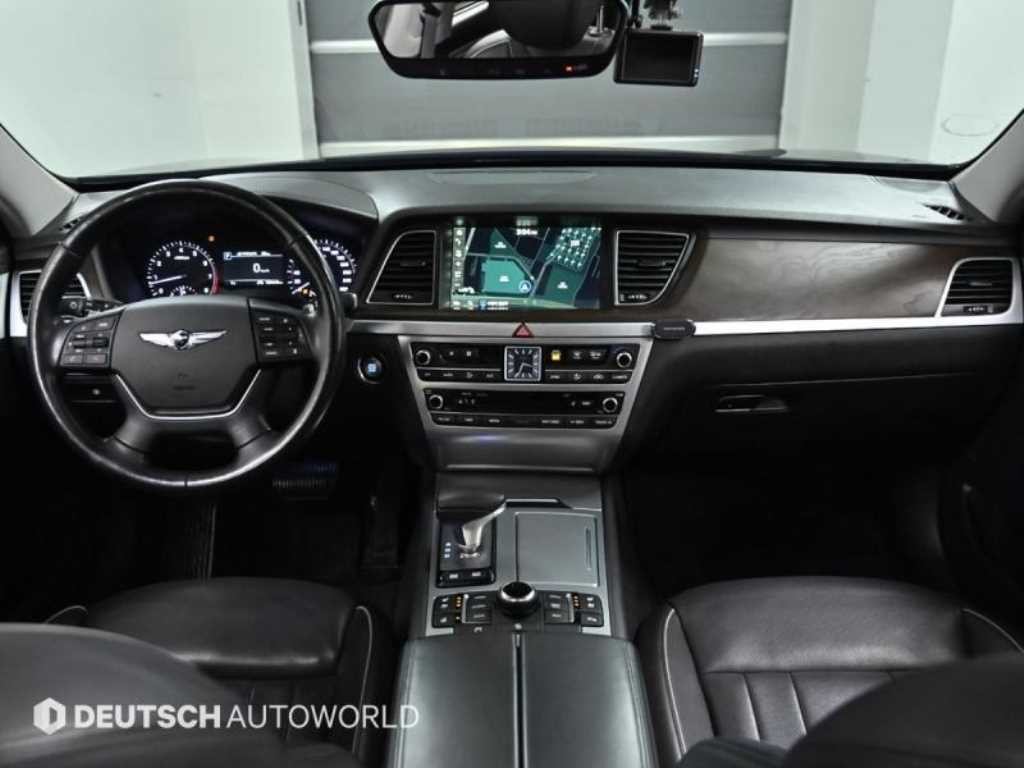 제네시스 G80 3.3 GDI AWD 프리미엄 럭셔리 이미지 7