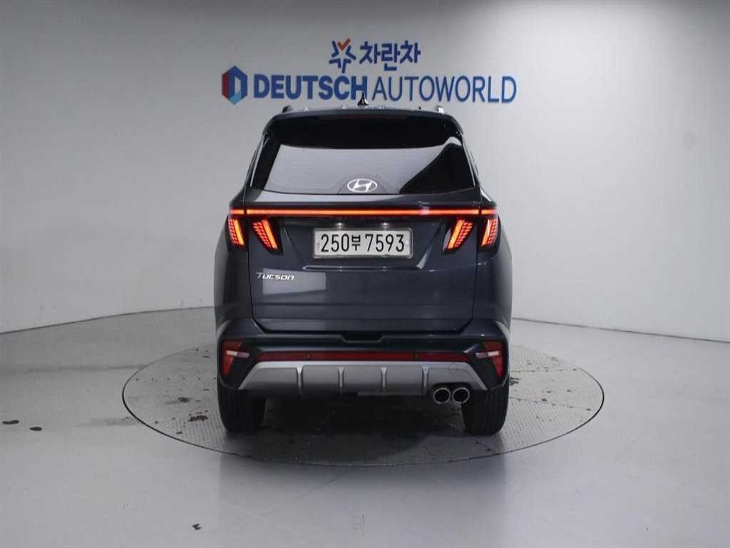 현대 투싼 투싼 (NX4) 디젤 2.0 2WD N Line 프리미엄 이미지 4
