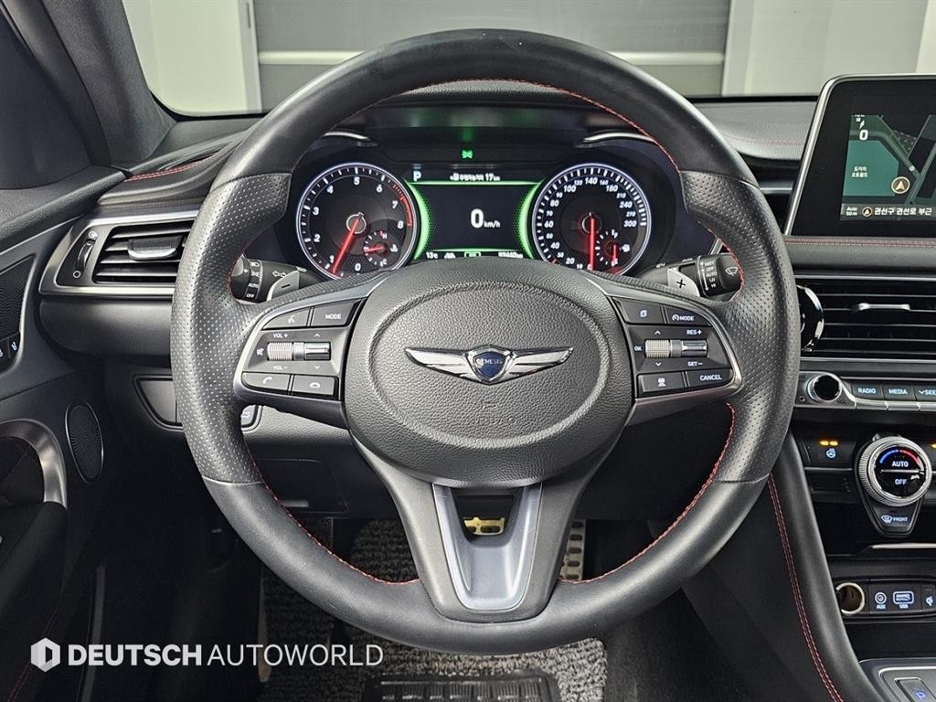 제네시스 G70 2.0T AWD 스포츠 패키지 이미지 13