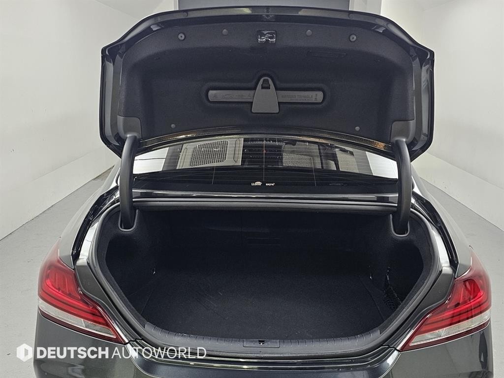 제네시스 G70 2.0T AWD 스포츠 패키지 이미지 20