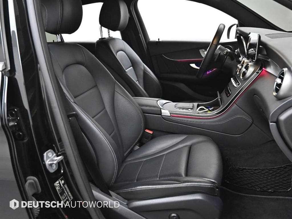벤츠 GLC 클래스 GLC클래스 X253 GLC 300 4MATIC 쿠페 이미지 10