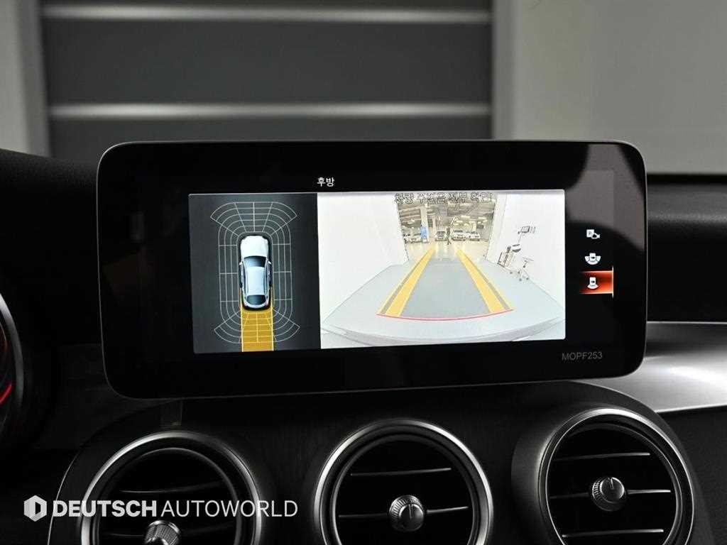 벤츠 GLC 클래스 GLC클래스 X253 GLC 300 4MATIC 쿠페 이미지 15