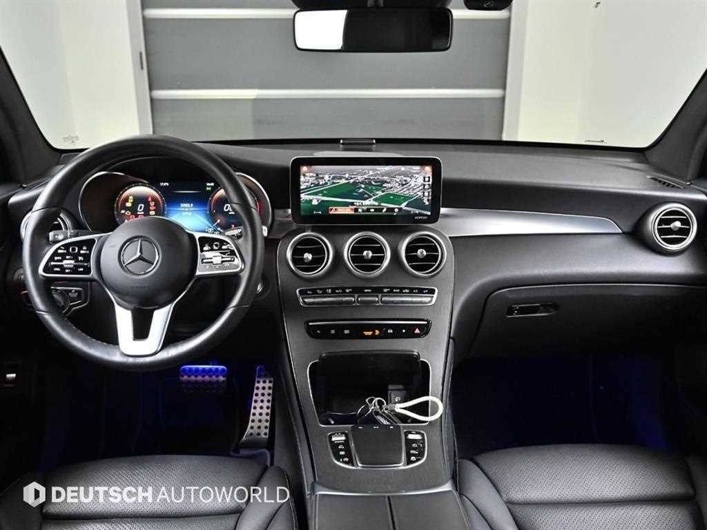 벤츠 GLC 클래스 GLC클래스 X253 GLC 300 4MATIC 쿠페 이미지 7