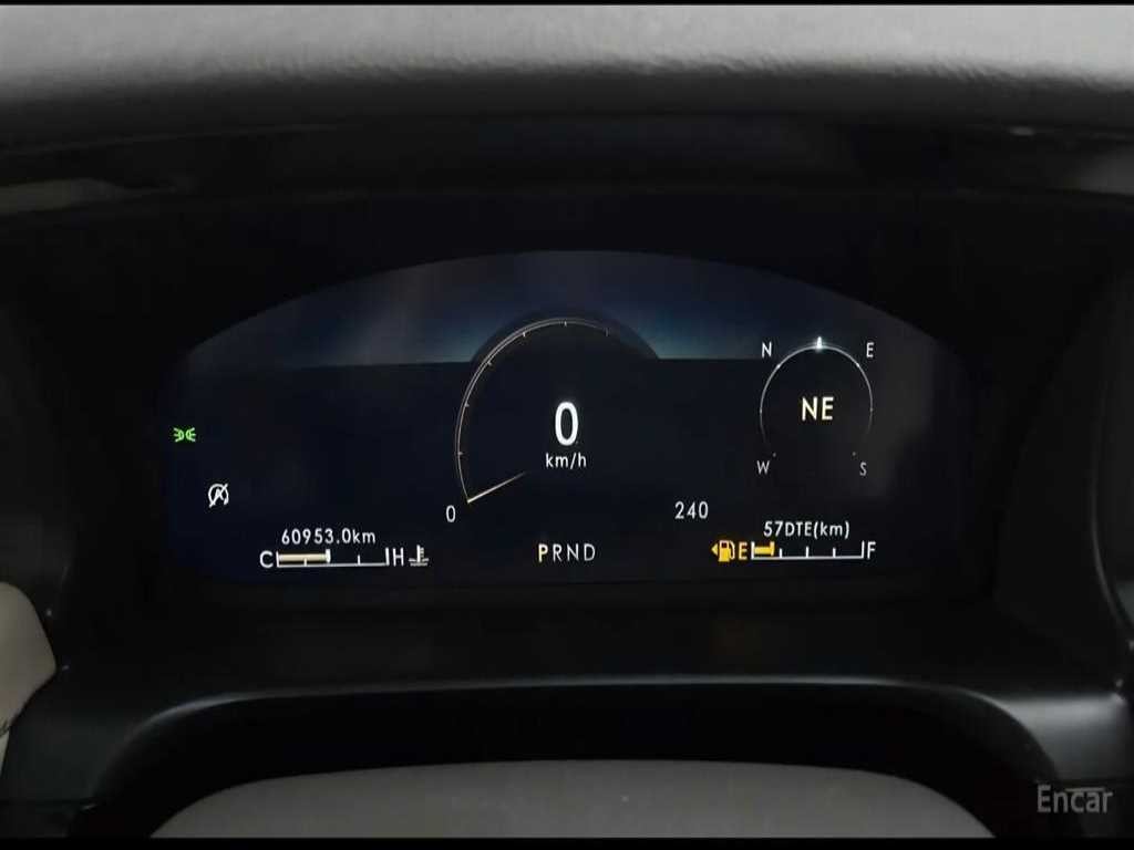 링컨 에비에이터 에비에이터 2세대 3.0 리저브 AWD 이미지 6