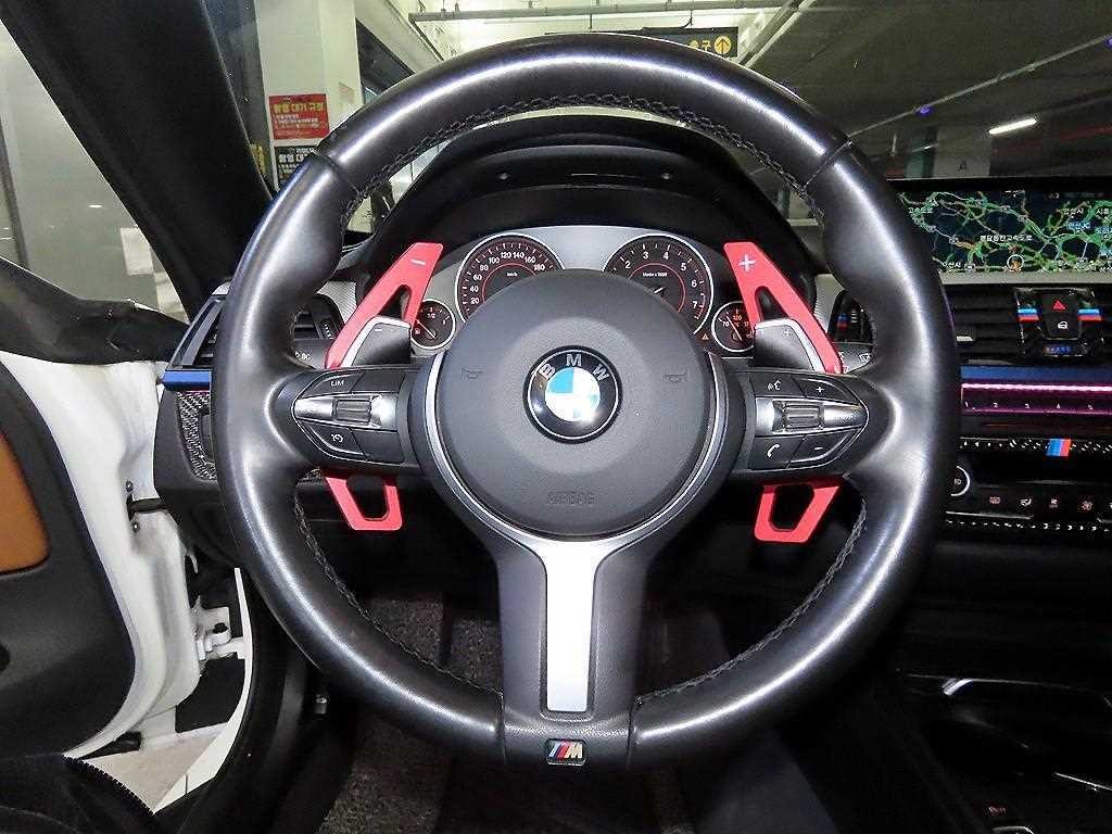 BMW 4시리즈 4시리즈 (F32) 428i 컨버터블 비전 100 이미지 11