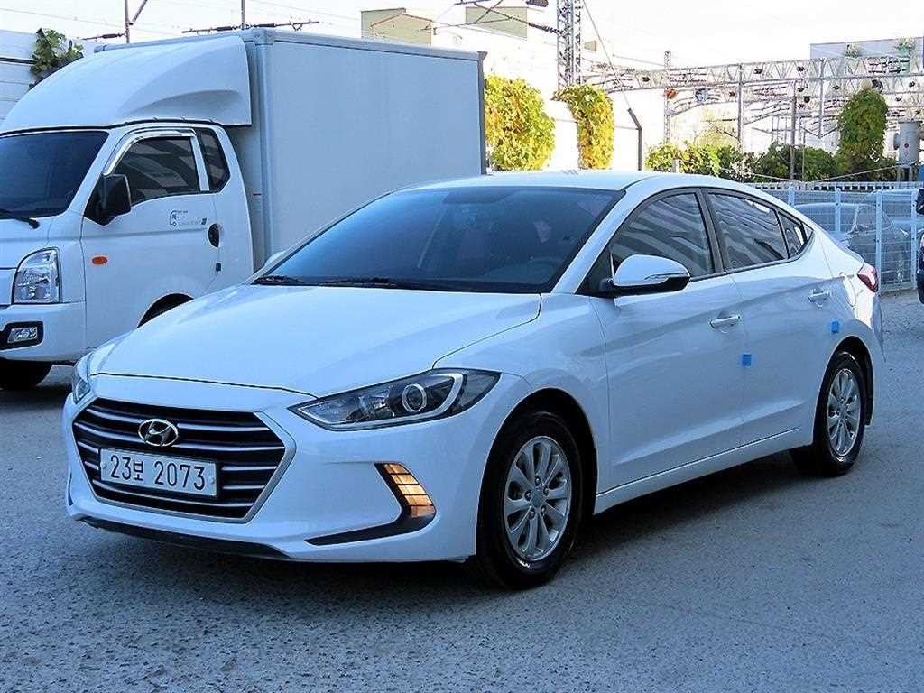 현대 아반떼 아반떼 AD 1.6 GDI 스타일 이미지 2