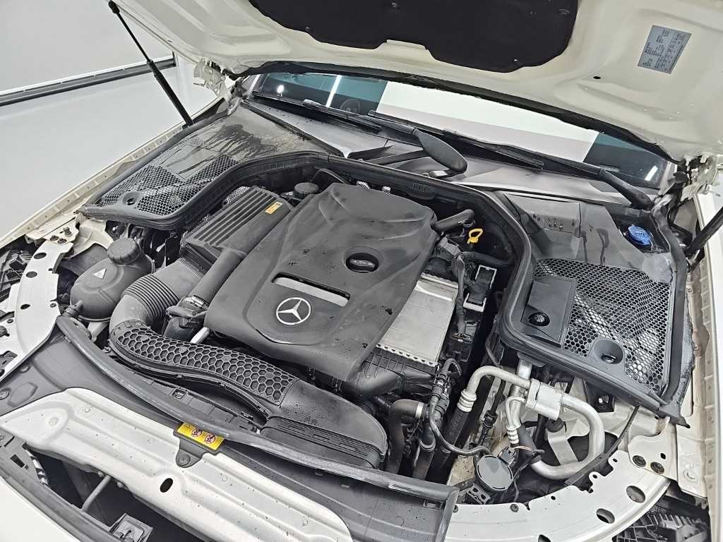 벤츠 C 클래스 C클래스 W205 C200 AMG LINE 이미지 5
