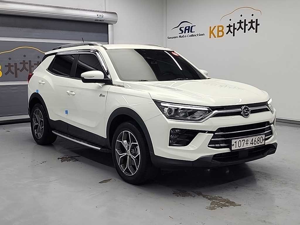 KG모빌리티(쌍용) 코란도 뷰티풀코란도 2WD 가솔린 1.5 C5 플러스 이미지 4