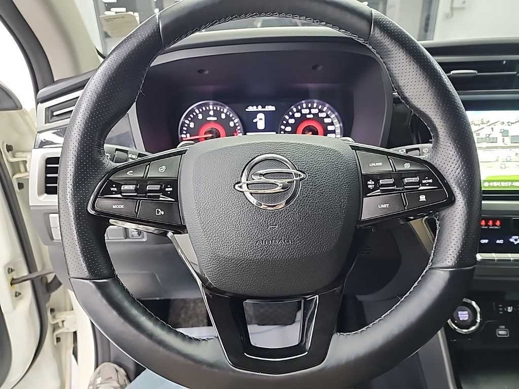 KG모빌리티(쌍용) 코란도 뷰티풀코란도 2WD 가솔린 1.5 C5 플러스 이미지 9