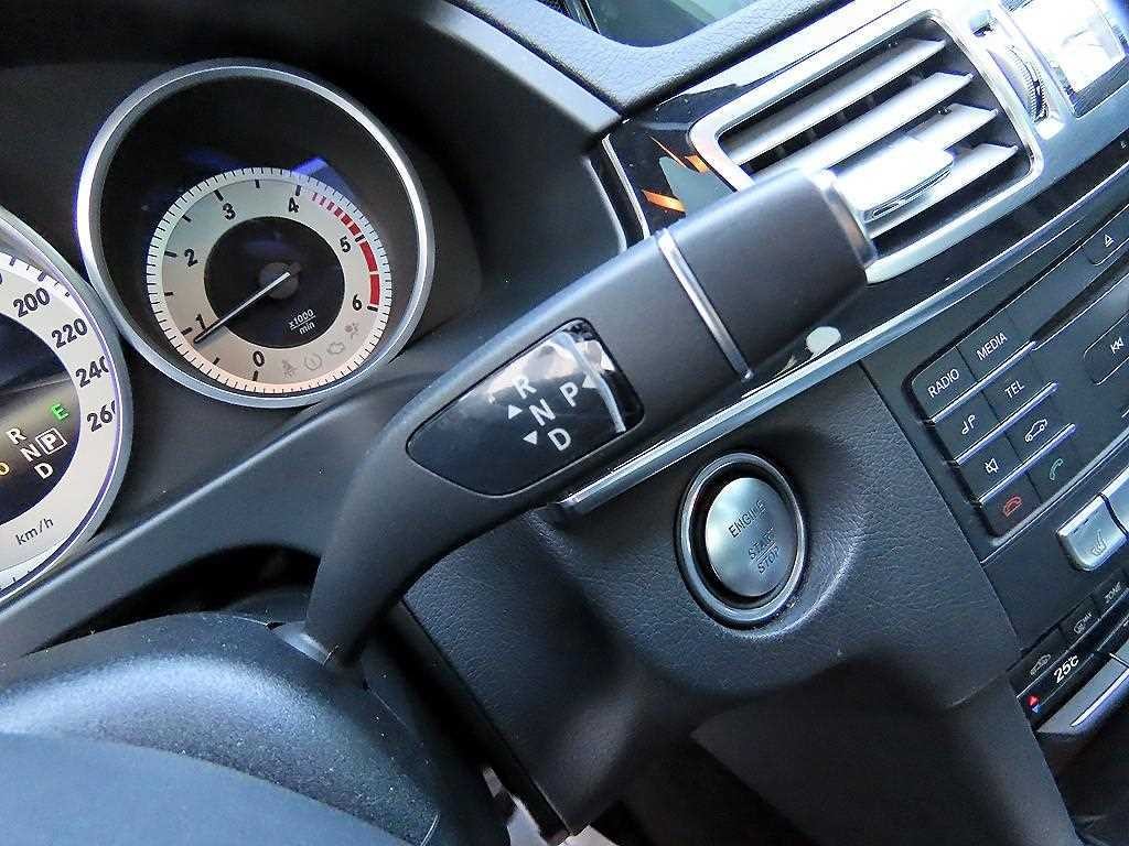 벤츠 E 클래스 E-클래스 W212 E220 블루텍 아방가르드 이미지 10