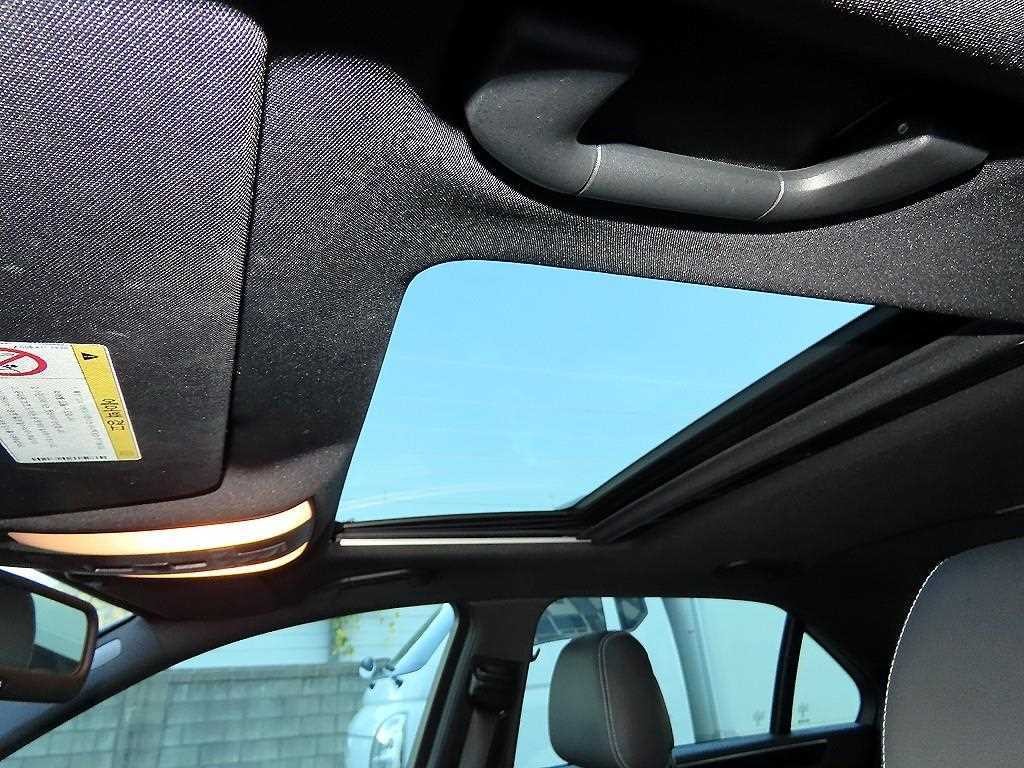 벤츠 E 클래스 E-클래스 W212 E220 블루텍 아방가르드 이미지 18
