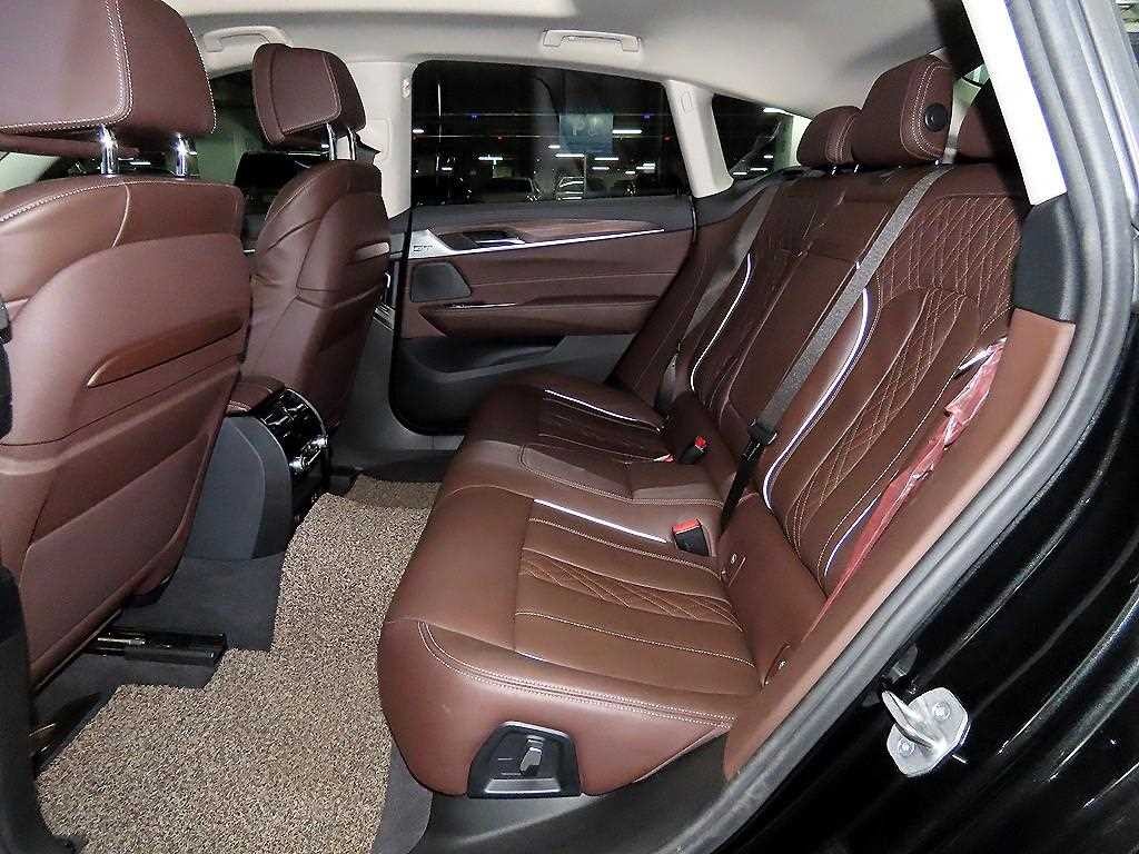 BMW 그란투리스모 6시리즈 GT (G32) 620d 럭셔리 이미지 7