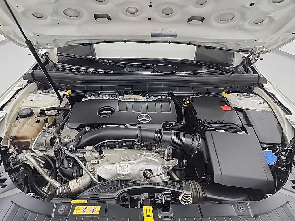 벤츠 GLB 클래스 GLB클래스 X247 GLB 250 4MATIC 이미지 5