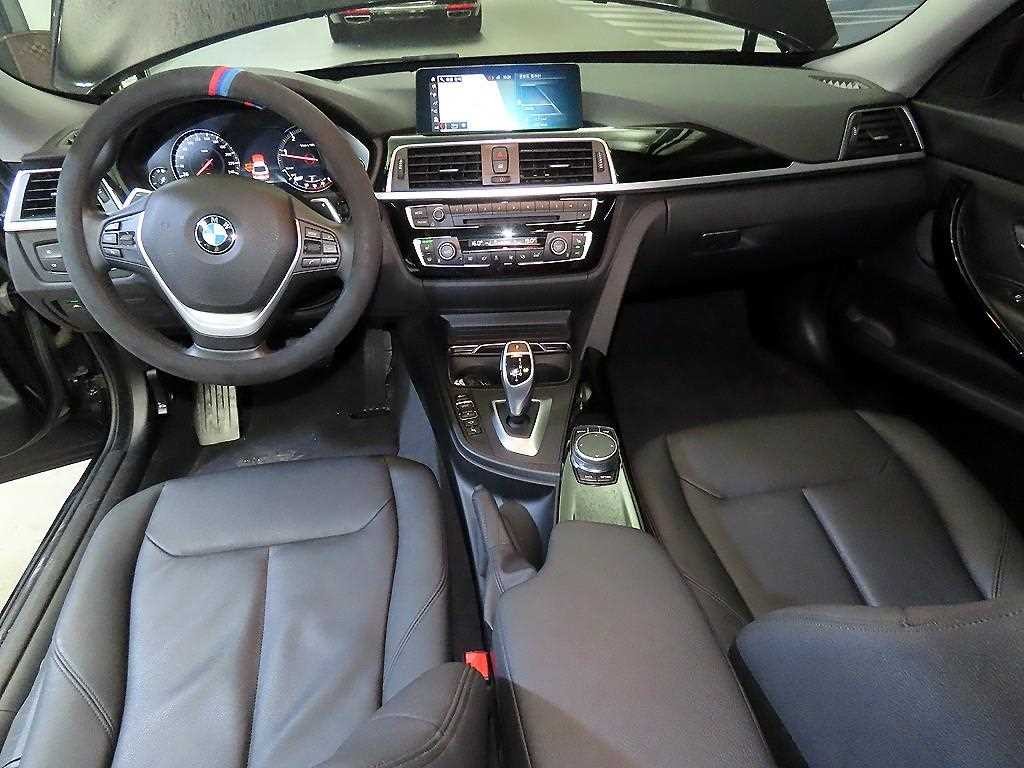 BMW 그란투리스모 3시리즈 GT (F34) GT 320D xDrive 프리미엄 이미지 10