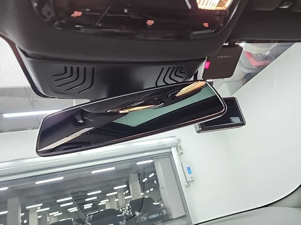 BMW 5시리즈 5시리즈 (G30) 530e M 스포츠 이미지 17