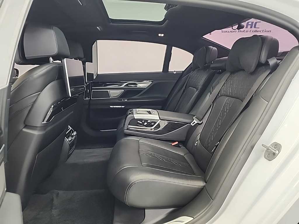 BMW 7시리즈 7시리즈 (G11) 730Ld xDrive M 스포츠 이미지 12