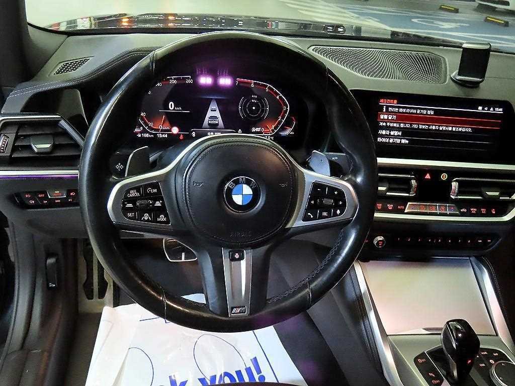 BMW 4시리즈 4시리즈 (G22) 420i 컨버터블 M 스포츠 이노베이션 팩 이미지 11