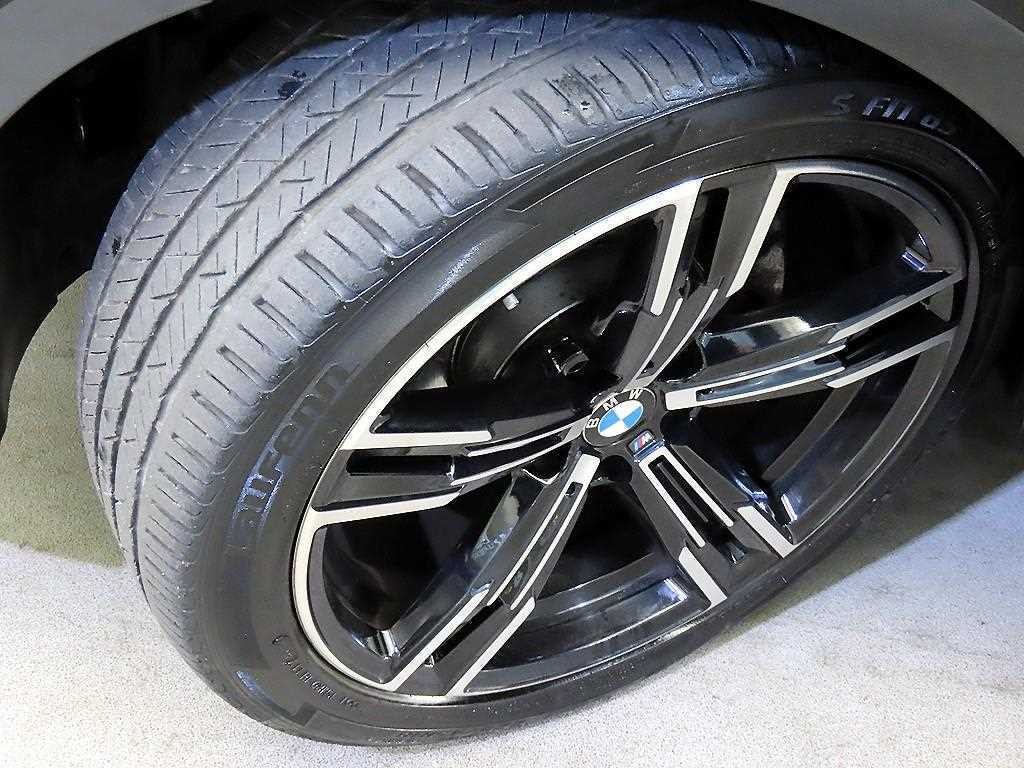 BMW 4시리즈 4시리즈 (G22) 420i 컨버터블 M 스포츠 이노베이션 팩 이미지 20