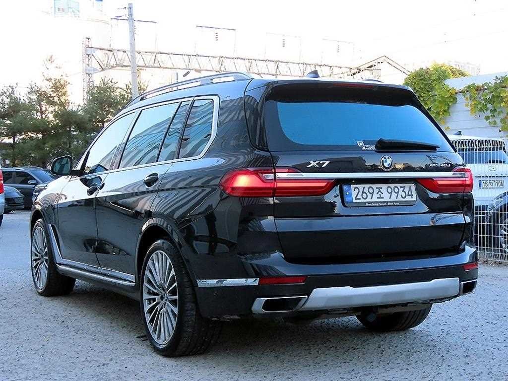 BMW X7 X7 (G07) xDrive 40d 디자인 퓨어 엑셀런스 6인승 이미지 3