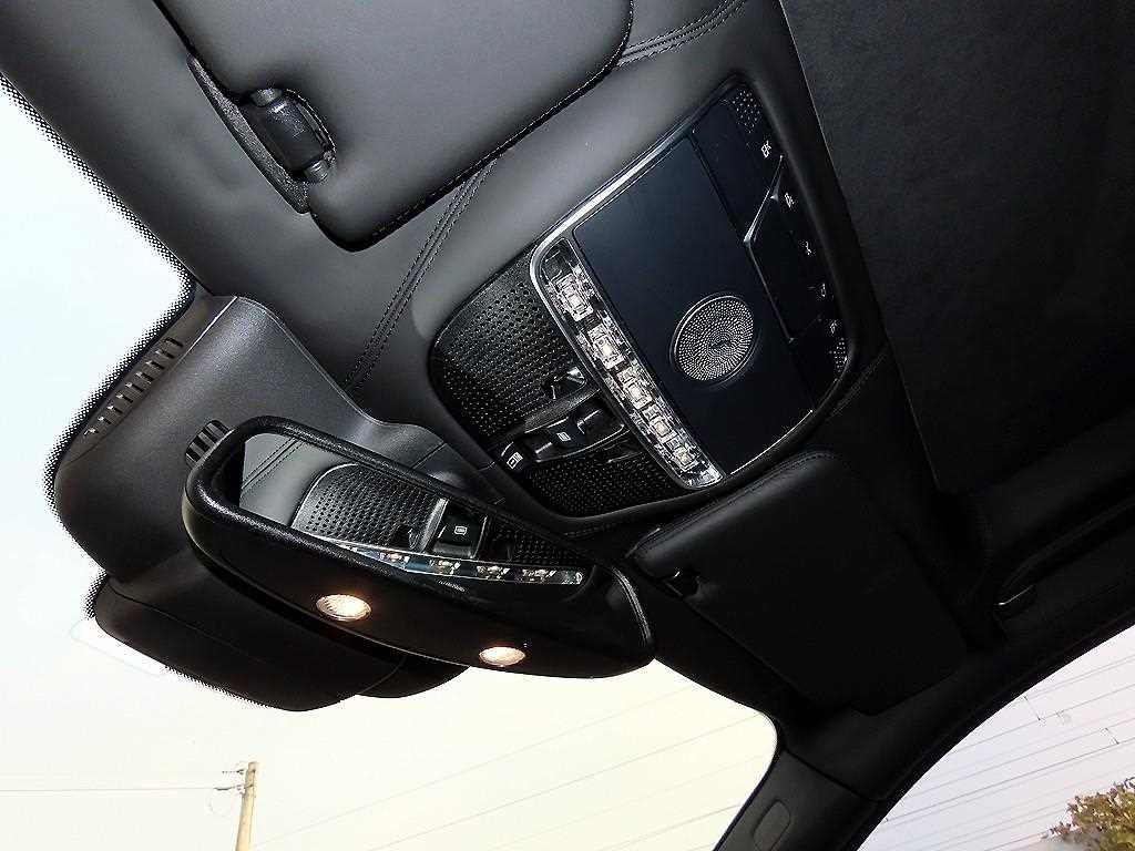 벤츠 S 클래스 S클래스-W222 마이바흐 S 600 이미지 15