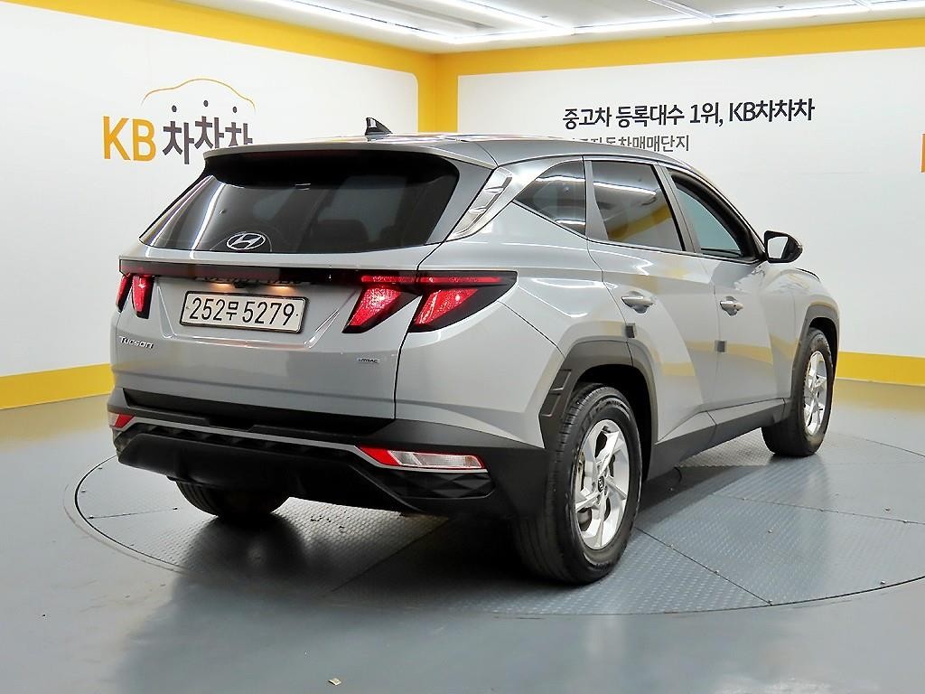 현대 투싼 투싼 (NX4) 디젤 2.0 4WD 모던 이미지 4