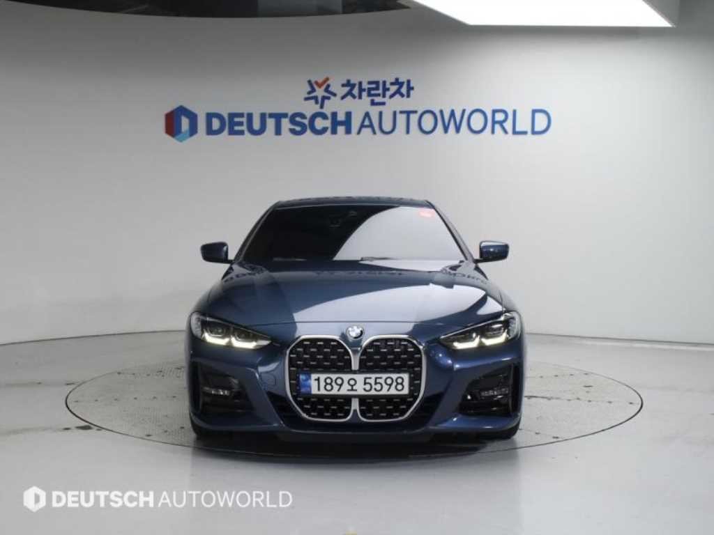 BMW 4시리즈 4시리즈 (G22) 420i 쿠페 M 스포츠 이미지 3