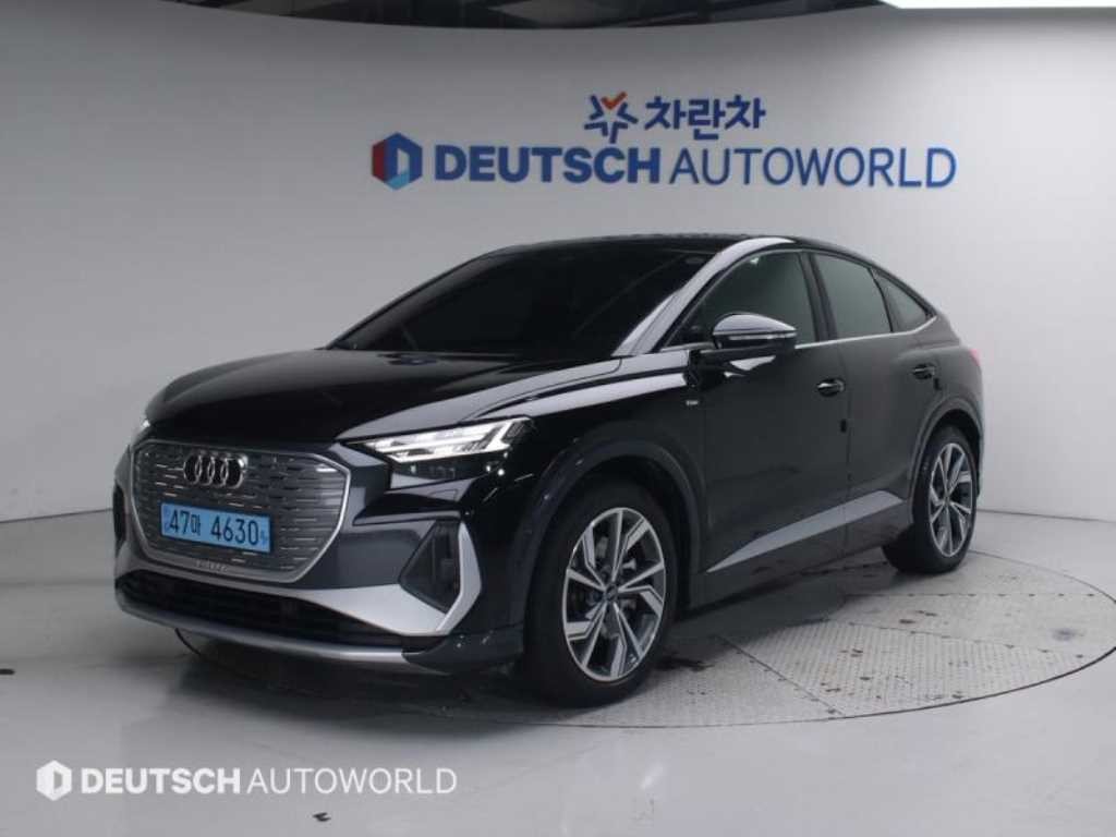 아우디 Q4 Q4 e-트론 40 스포트백 프리미엄 이미지 1