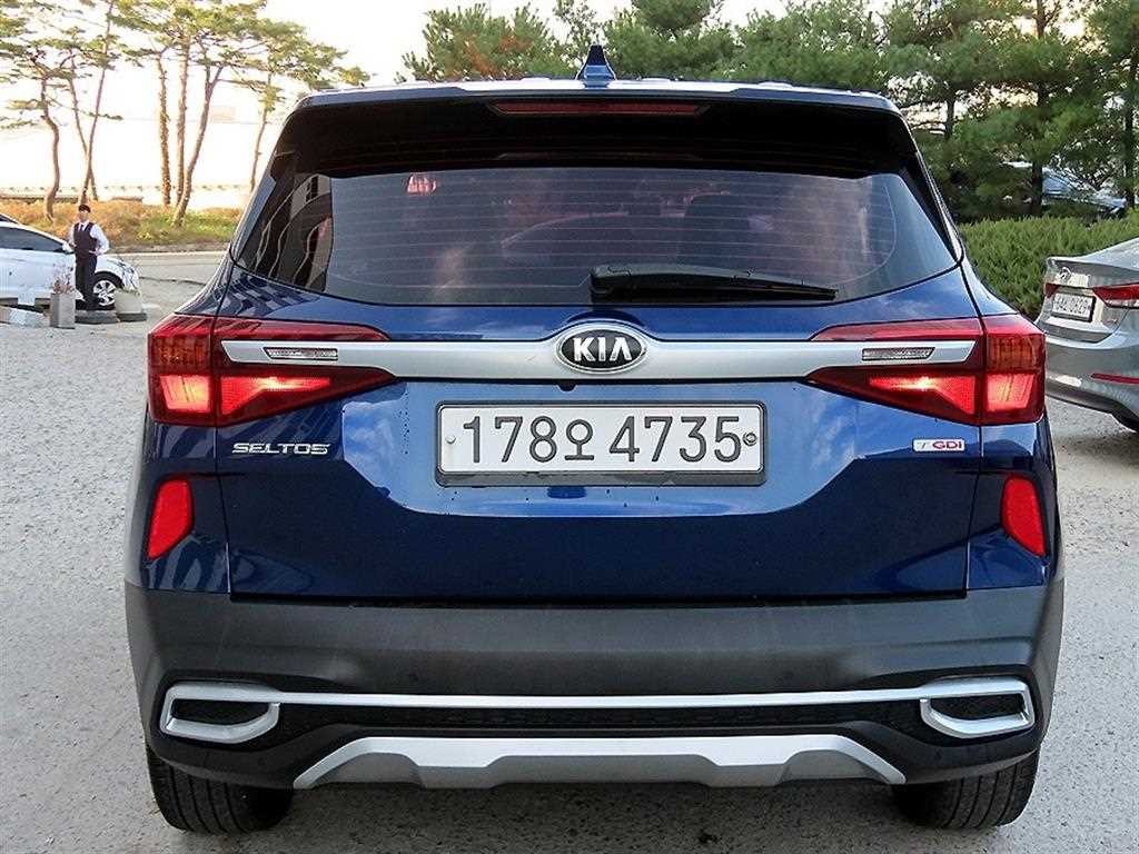기아 셀토스 가솔린 1.6 터보 2WD 프레스티지 이미지 4