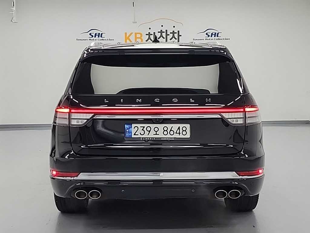 링컨 에비에이터 에비에이터 2세대 3.0 블랙라벨 AWD 이미지 4