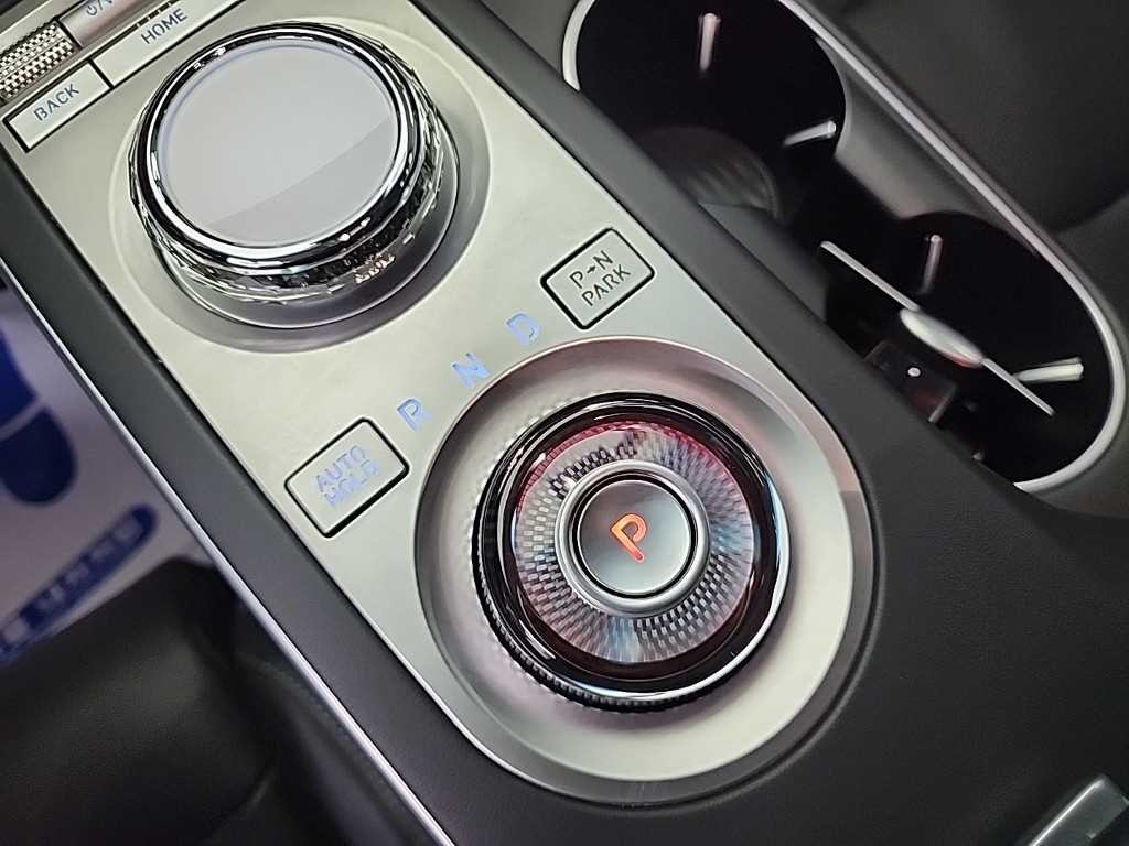 제네시스 GV70 2.5T 가솔린 AWD 이미지 8