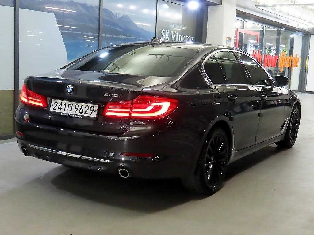 BMW 5시리즈 5시리즈 (G30) 530i 럭셔리 플러스 이미지 4