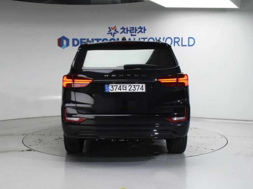 KG모빌리티(쌍용) 렉스턴 올 뉴 렉스턴 (Y450) 디젤 2.2 4WD 더 블랙 이미지 4