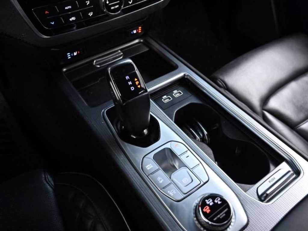 KG모빌리티(쌍용) 렉스턴 올 뉴 렉스턴 (Y450) 디젤 2.2 4WD 더 블랙 이미지 9