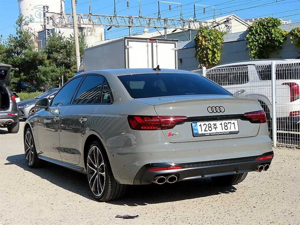 아우디 S4 S4 (B9) 3.0 TFSI 콰트로 이미지 3