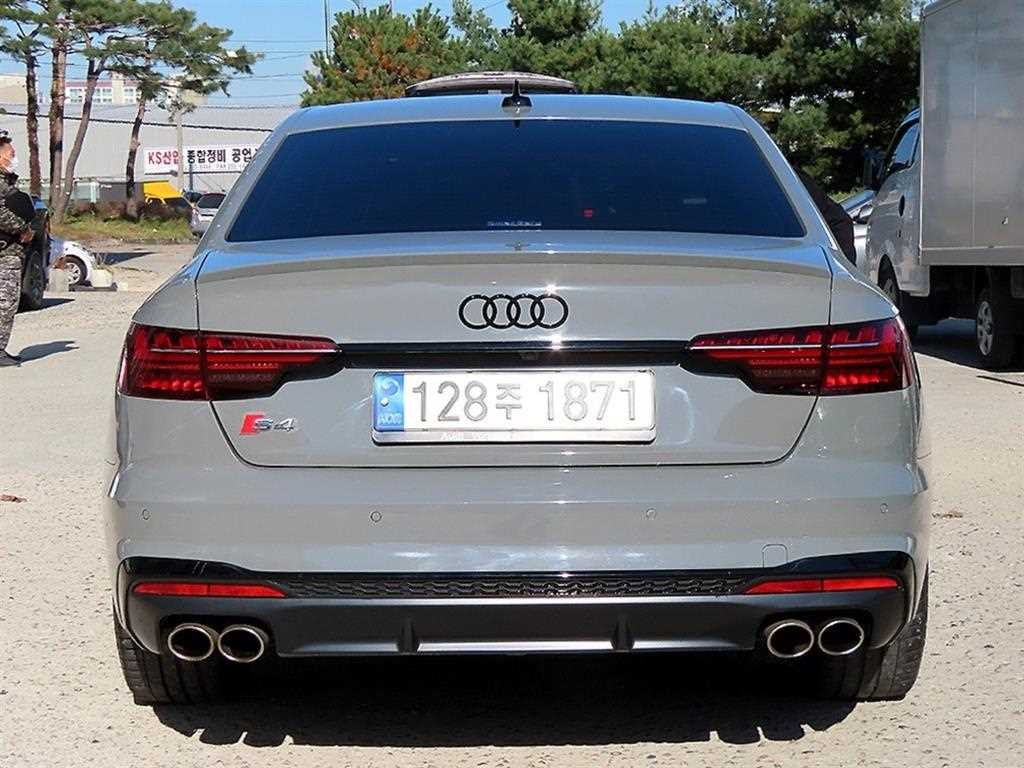 아우디 S4 S4 (B9) 3.0 TFSI 콰트로 이미지 4