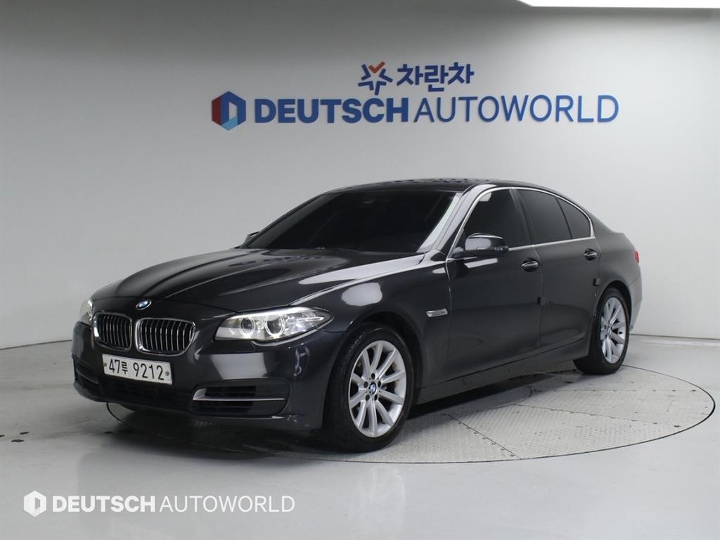 BMW 5시리즈 5시리즈 (F10) 528i xDrive 이미지 1